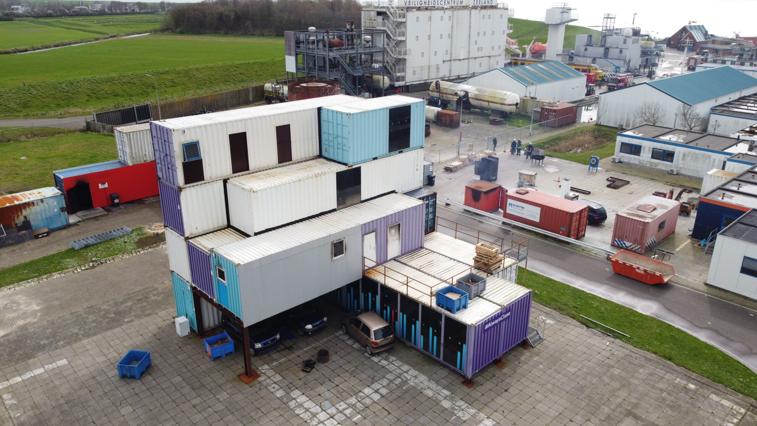 4-laags gebouw